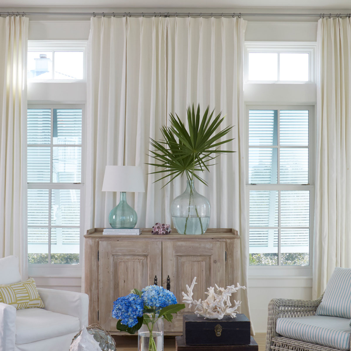 Stacks Image 2015825