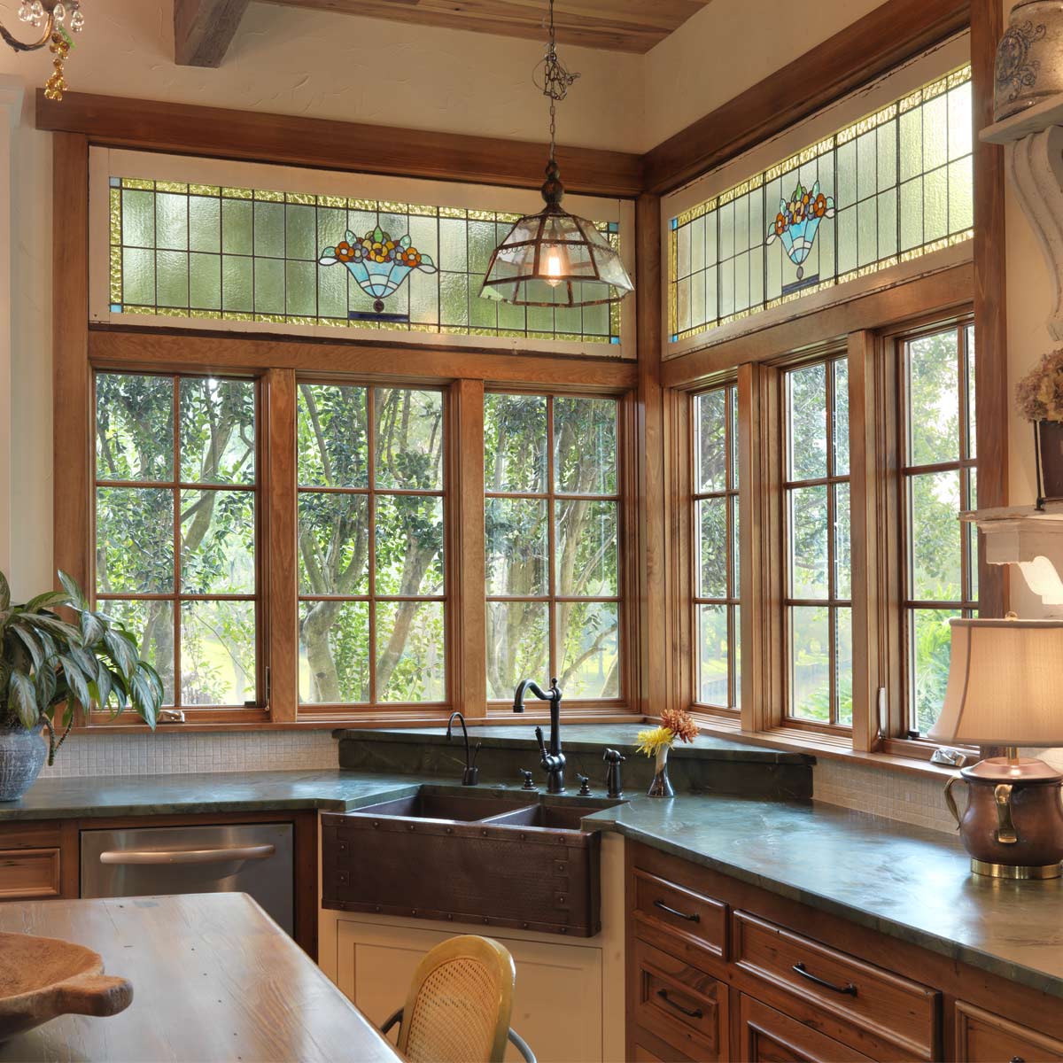 Stacks Image 2015845