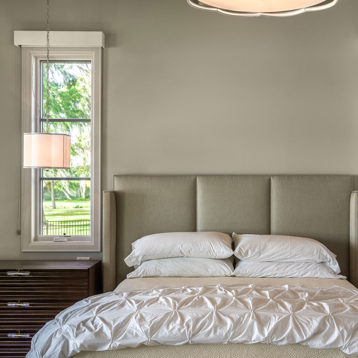 Stacks Image 2015931