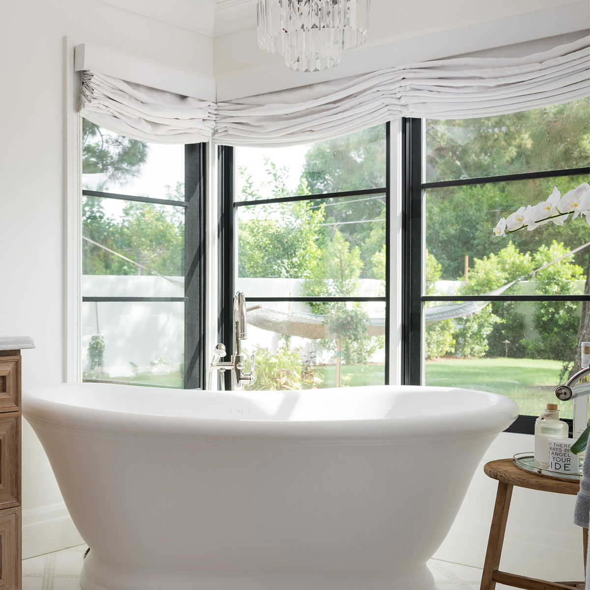 Stacks Image 2015831