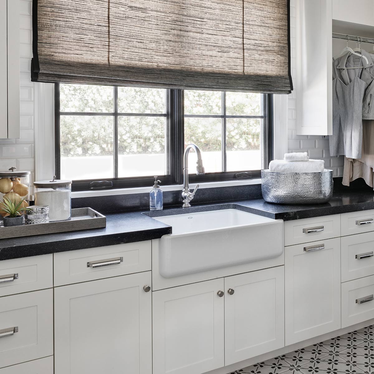 Stacks Image 2015817