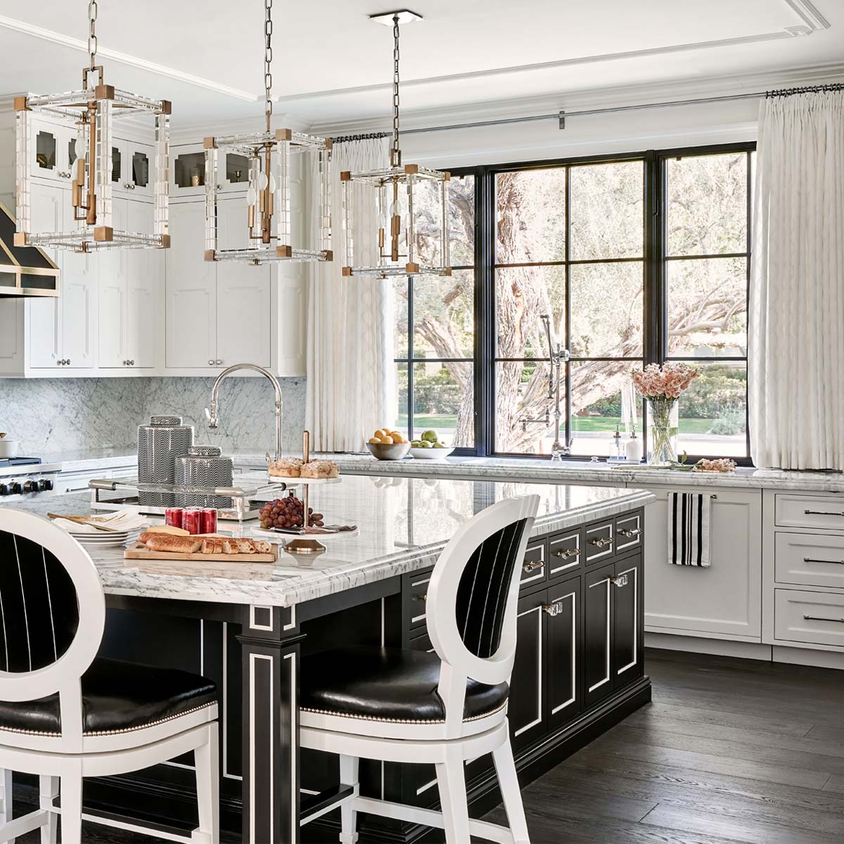 Stacks Image 2015819